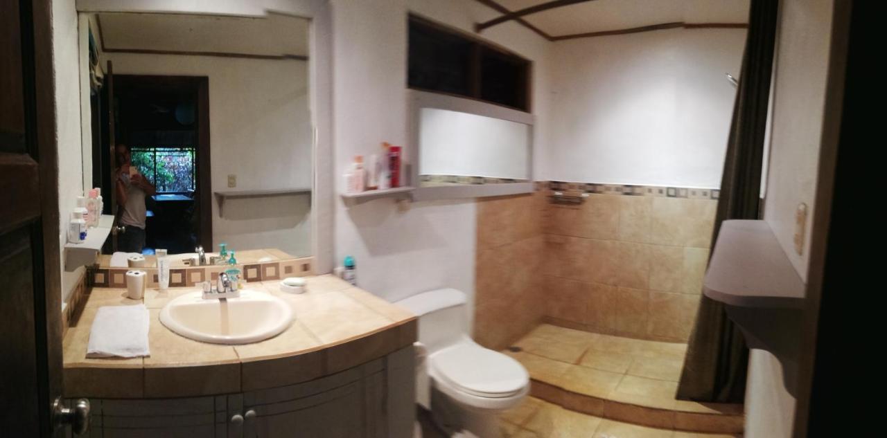 Casa Mymy Hostel Playa Negra ภายนอก รูปภาพ